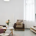 Ixia Manor House